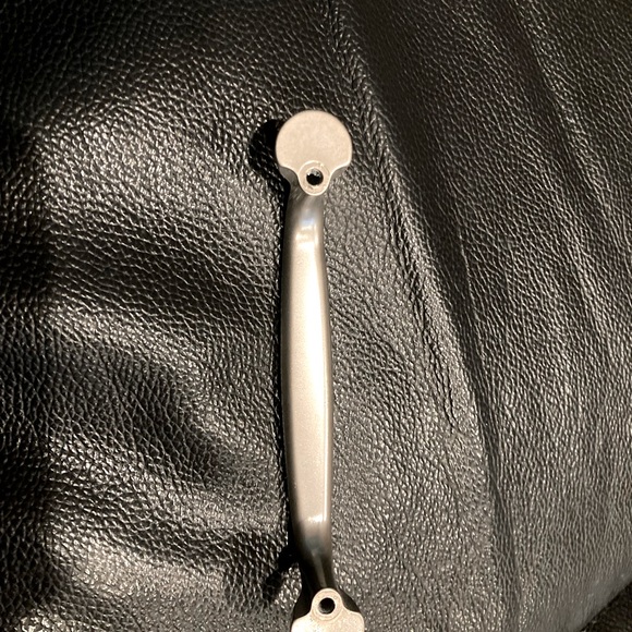 Brushed nickel drawer pulls - Made in Spain - Picture 3 of 6